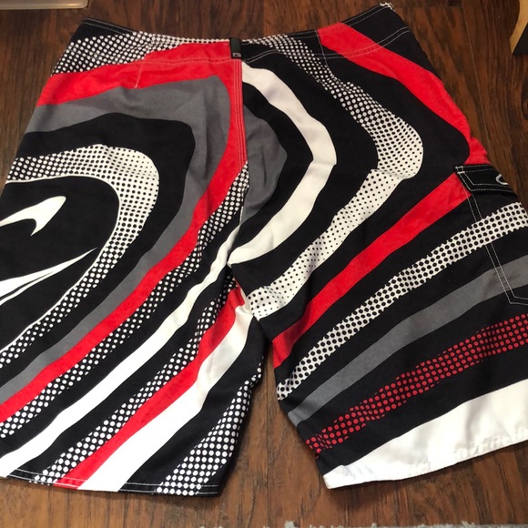 MENS SWIM TRUNKS - Picture 2 of 2